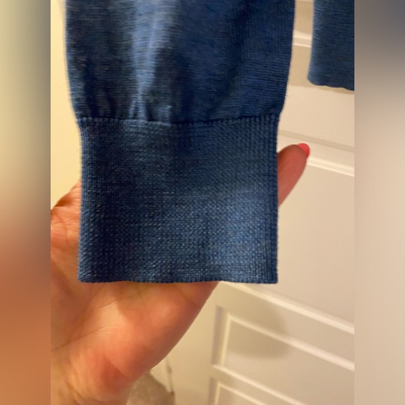 POLO RALPH LAUREN Classic Fit Blue V-Neck 100% Merino Wool, large sweater - Picture 5 of 8